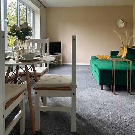 Stylish 2 Bedrooms Flat In A Quiet Cul-De-Sac Area, Near Sheffield City Centre With Free Parking Zewnętrze zdjęcie