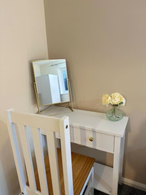 Stylish 2 Bedrooms Flat In A Quiet Cul-De-Sac Area, Near Sheffield City Centre With Free Parking Zewnętrze zdjęcie