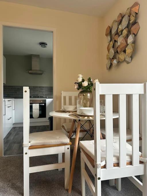 Stylish 2 Bedrooms Flat In A Quiet Cul-De-Sac Area, Near Sheffield City Centre With Free Parking Zewnętrze zdjęcie