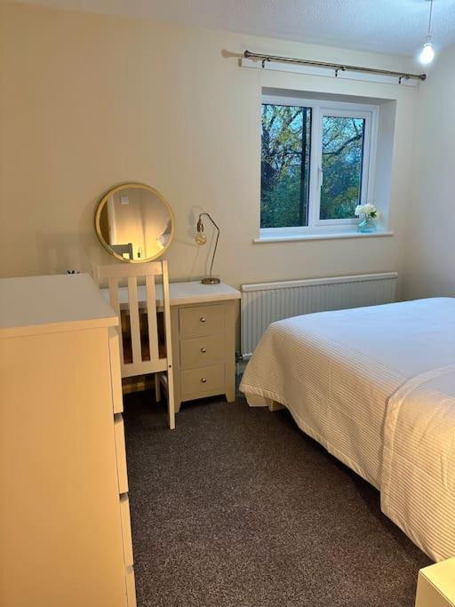 Stylish 2 Bedrooms Flat In A Quiet Cul-De-Sac Area, Near Sheffield City Centre With Free Parking Zewnętrze zdjęcie