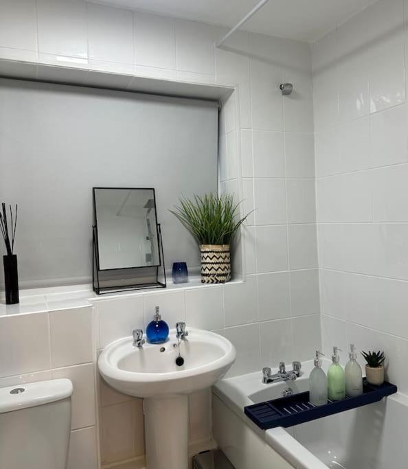 Stylish 2 Bedrooms Flat In A Quiet Cul-De-Sac Area, Near Sheffield City Centre With Free Parking Zewnętrze zdjęcie