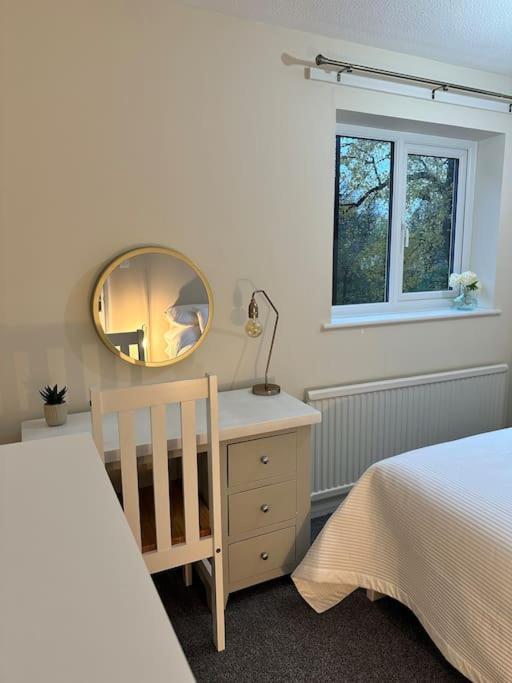 Stylish 2 Bedrooms Flat In A Quiet Cul-De-Sac Area, Near Sheffield City Centre With Free Parking Zewnętrze zdjęcie